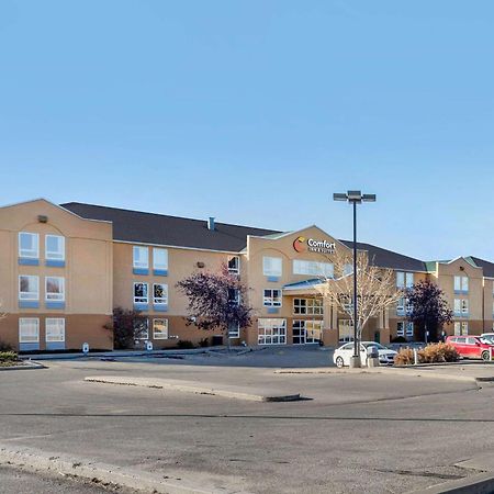Comfort Inn & Suites Moose Jaw Extérieur photo