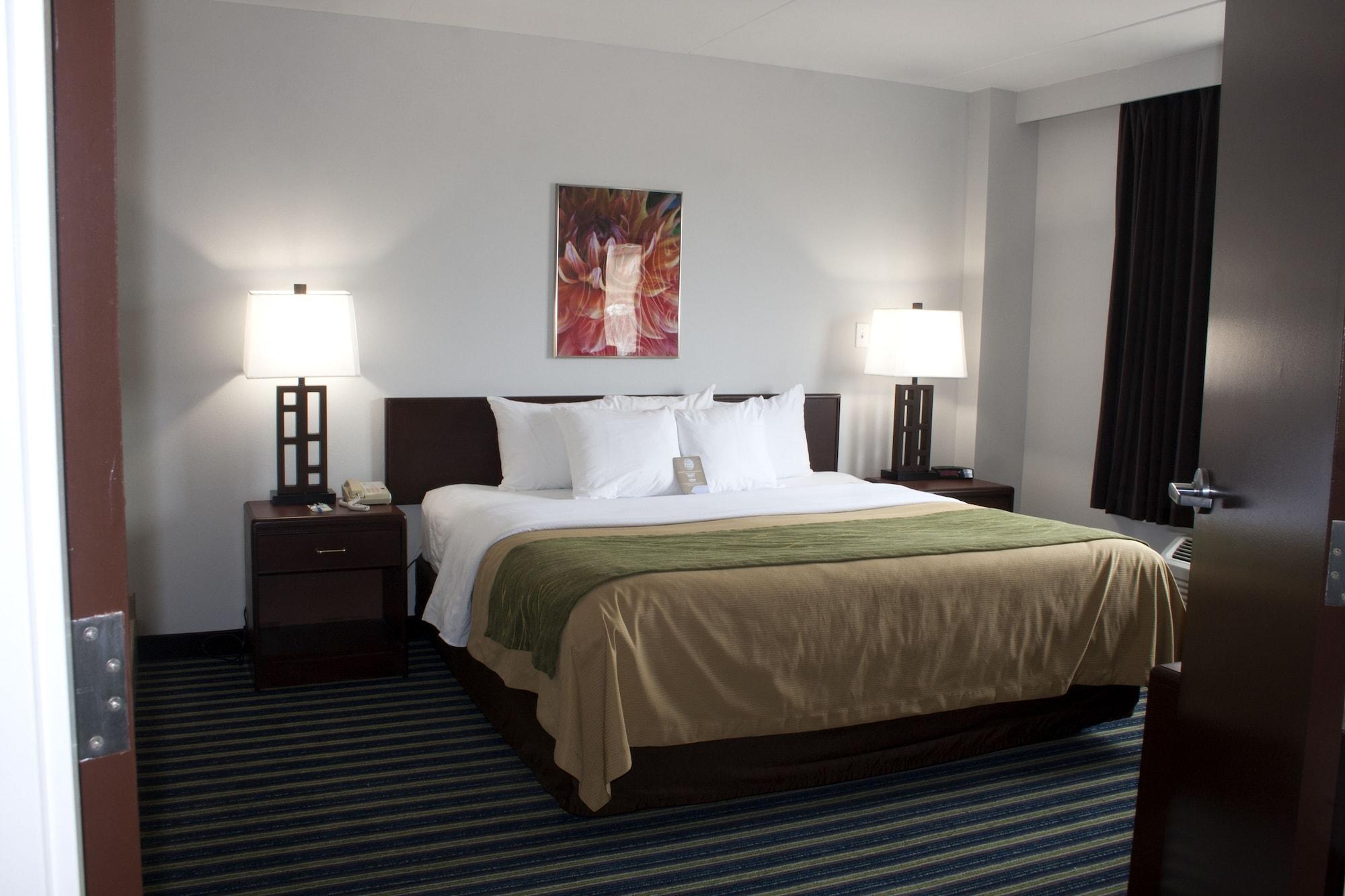 Comfort Inn & Suites Moose Jaw Extérieur photo